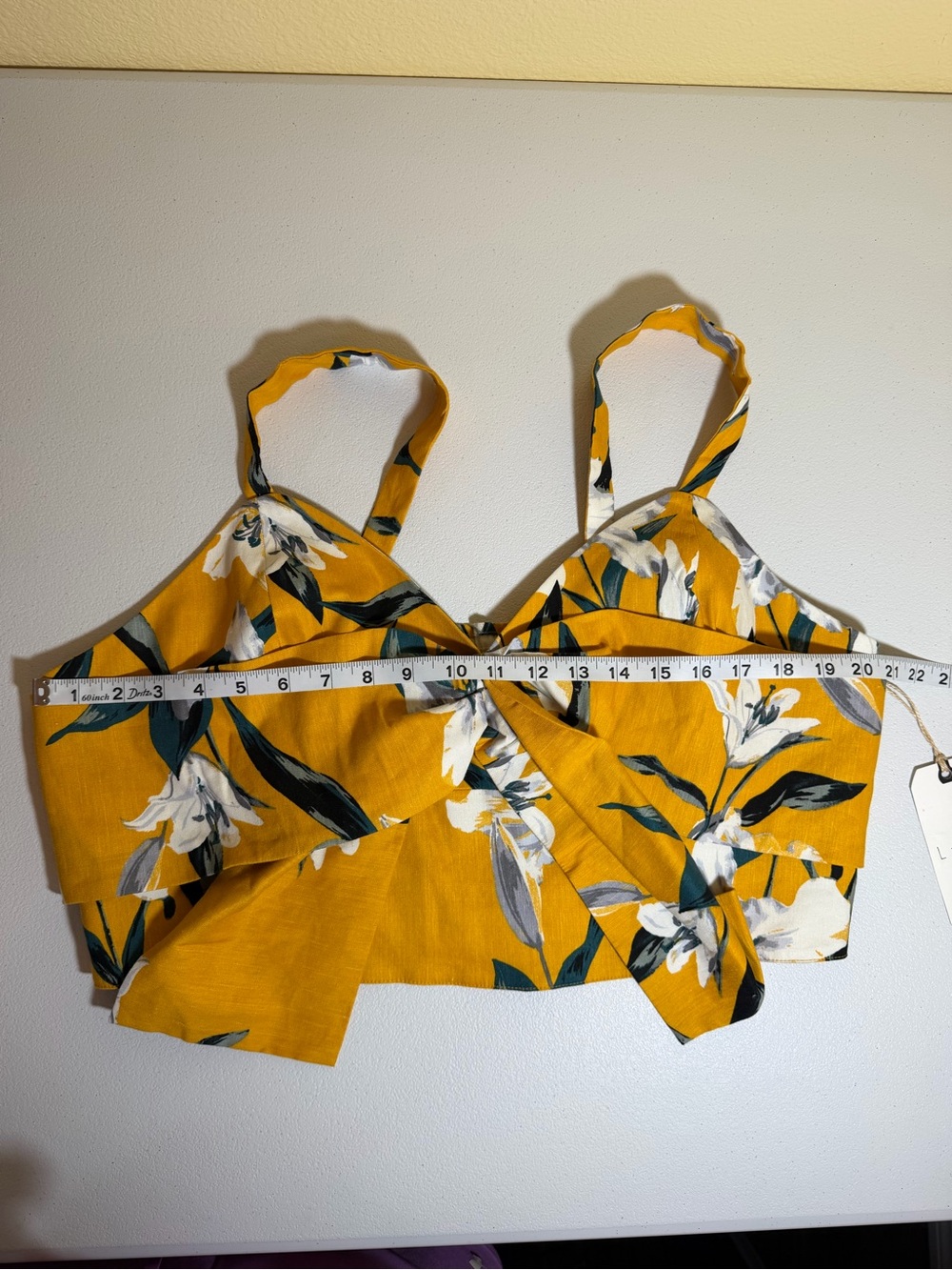 Leith Floral Tie Front Crop Top Women’s XXL Golden Yellow NWT - Picture 3 of 9